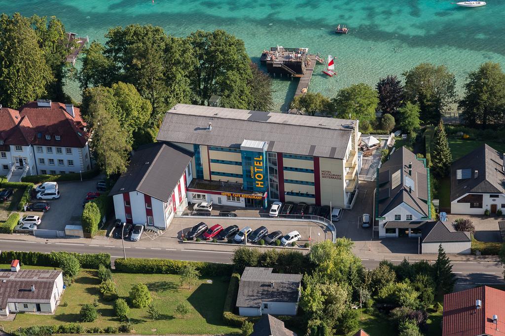 Hotel Attersee Seewalchen Exterior photo